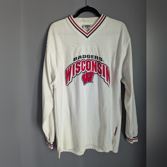 Vintage Lee sport v-neck, Wisconsin Badgers long sleeve shirt size large